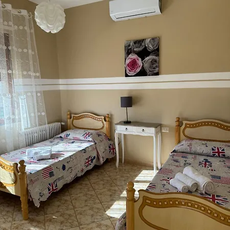 Mondi Villa Golem (Tirana)