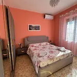 Mondi Golem (Tirana)